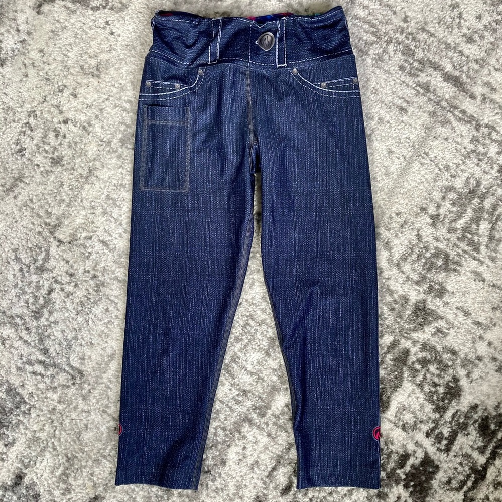 INKnBURN Rose Capris